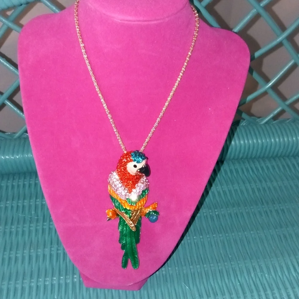 Parrot Rhinestone Betsey Johnson Necklace - Picture 2 of 5